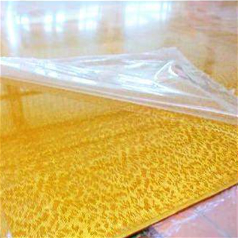 1220mm*1830mm Cast Acrylic Sheeting With 0.3% Water Absorption And UL-94 V-2 Flame Retardancy