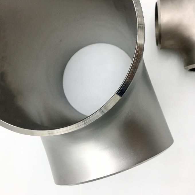 Ansi B16.9 อุปกรณ์ท่อข้อต่อเท่ากับ Tee Butt Welding SMLS TEE 1/4 นิ้วถึง 40 นิ้ว Rollingsand 1