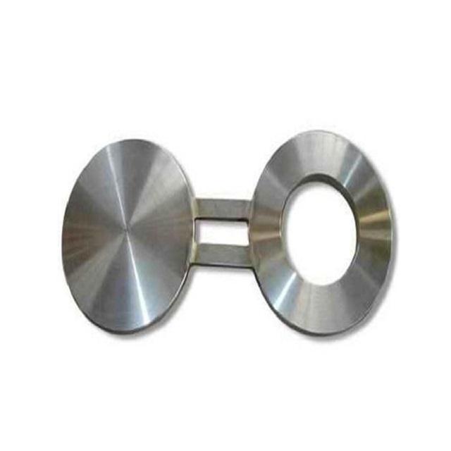 โลหะคาร์บอน ASTM A105 แฟลนจ์ตาบอด 300# 4' ภาพ 8 แฟลนจ์ 0