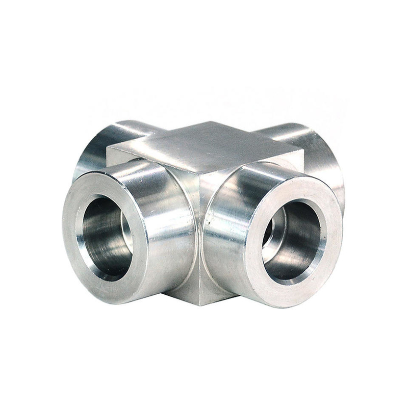 Cross Socket Weld Stainless Steel 2 Inch 3000# Fittings For Oil Water