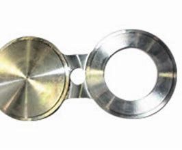 METAL FACTORY Spectacle Blind Flange - Figure 8 Design, Stainless Steel, Durable Industrial Solution